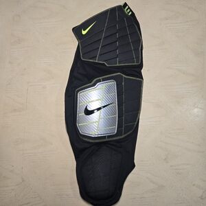 Nike Pro Combat Hyperstrong Hard Plate 3/4 Football Girdle Pants - Men's XL